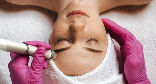 AquaBoost Signature Facial